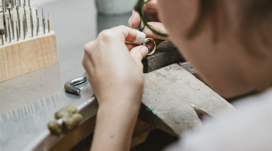 Dénicher une bague