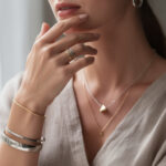 découvrez les tendances actuelles des bijoux comptoir des cotonniers à adopter pour sublimer votre style avec élégance et modernité.